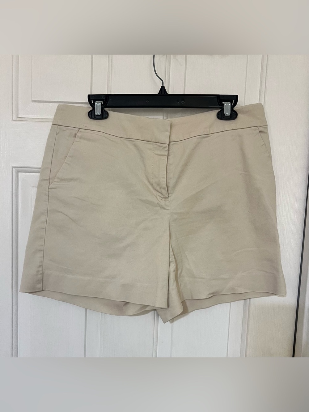 LOFT Cream High-Waist Women's Shorts